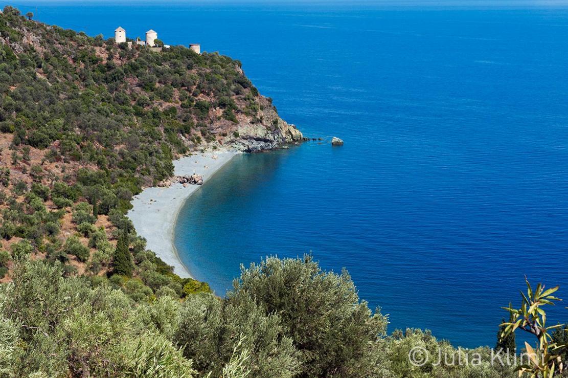 Studios Kyparissi & Spa Тирос Экстерьер фото